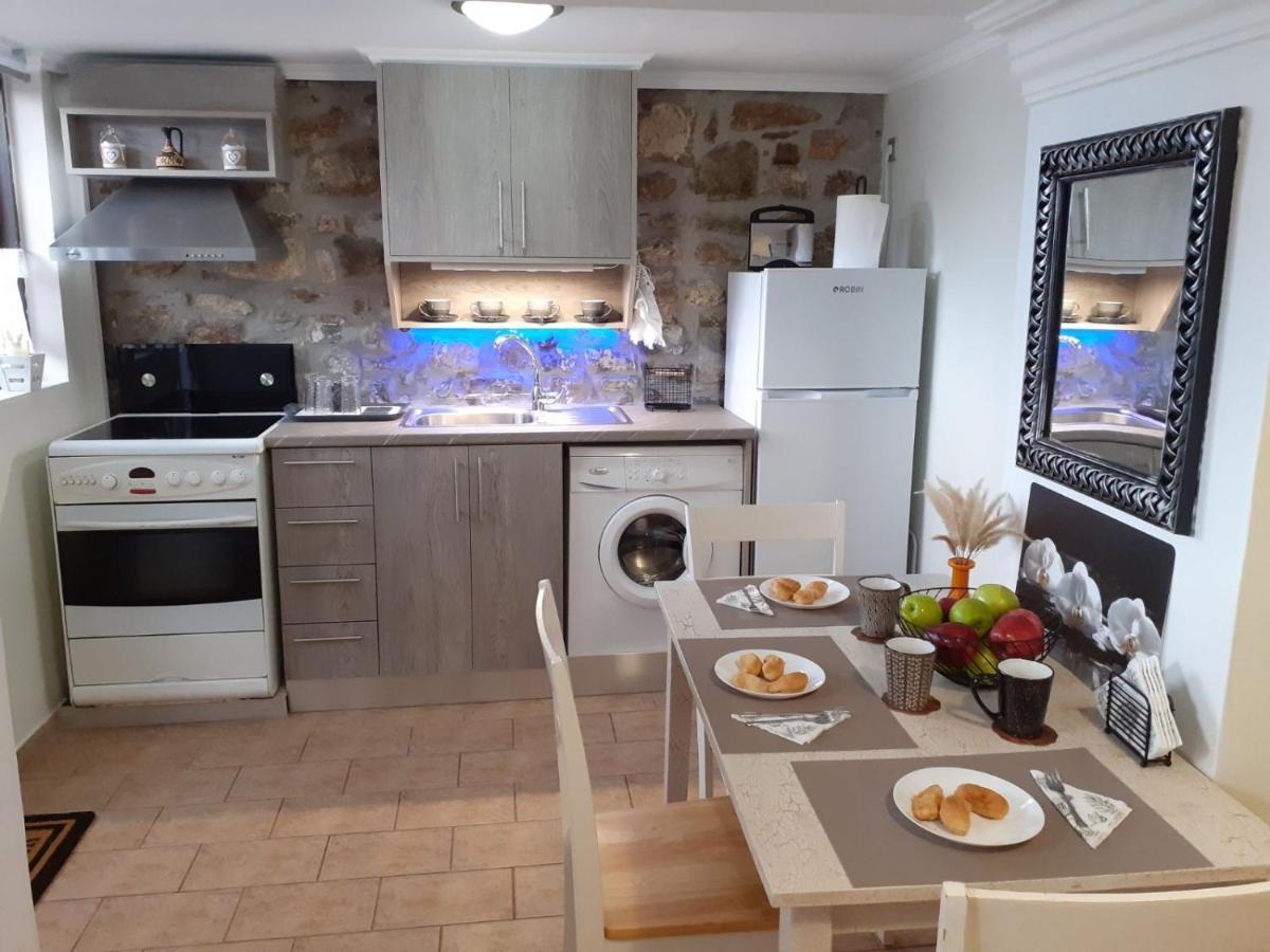 Stone Clock'S House Apartman Návpaktosz Kültér fotó